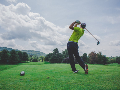 golfer playing golf